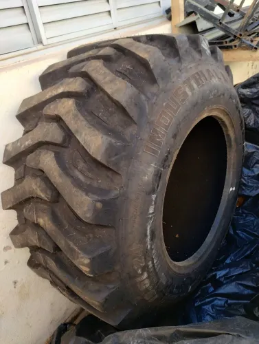 PNEU PARA MAQUINA 19.5L 12L IND KING JK