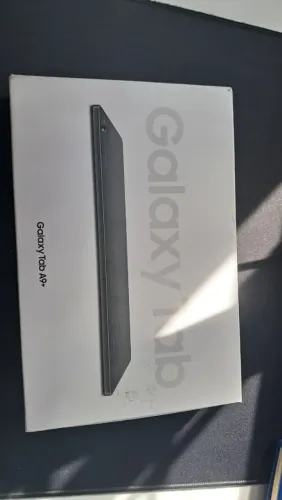 Vendo Tablet Samsung Tab Galaxy A9+ seminovo