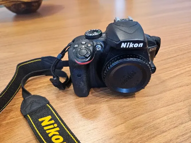 Camera Nikon D3400 + lentes + acessórios