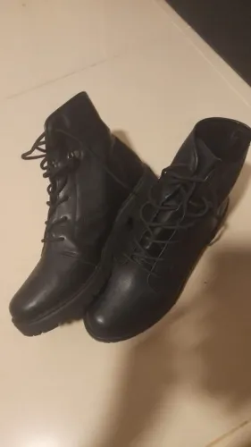 Bota cutono