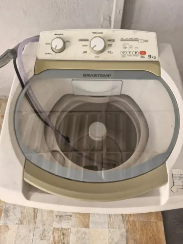 Máquina de lavar roupa Brastemp 9kg