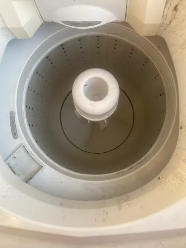 Máquina cônsul 8k (com defeito)