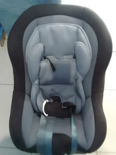 Cadeira Kids Cosco - R$60,00