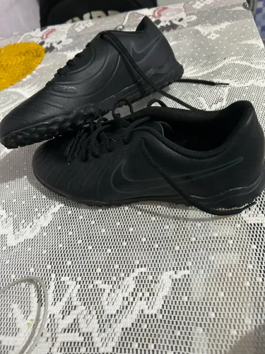 Chuteira Nike Tiempo 10 Club