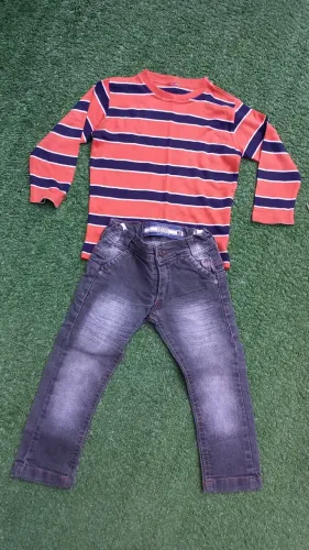 Blusa Alfabeto e calça Jeans 3 anos 