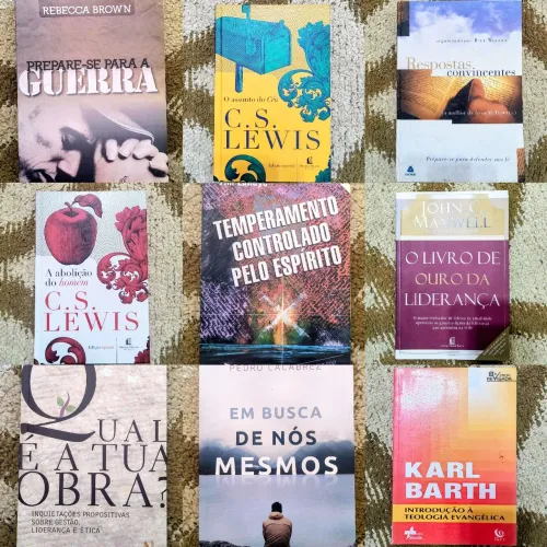 Biblioteca Cristã com 29 Livros - Crescimento Espiritual e Liderança