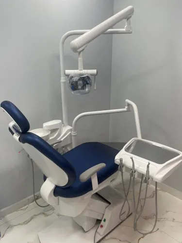 Cadeira odontológica D700 Nova