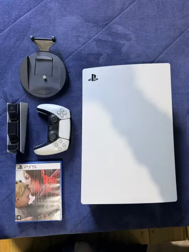 PlayStation 5 com jogos