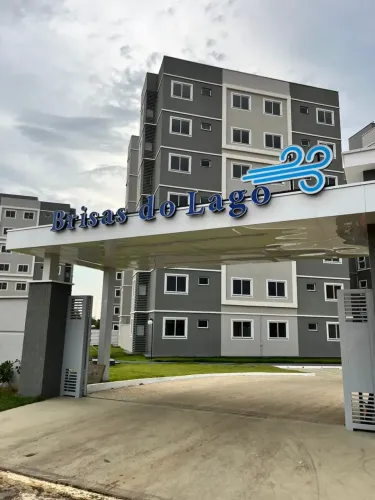 Apartamento para locação com 2 quartos - 309 Norte - Cond. Brisas do Lago