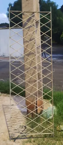 Grade de Ferro Usada - Estrutura Metálica