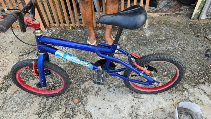 Bicicleta infantil<br>Aro 20<br>Valor 150 reais