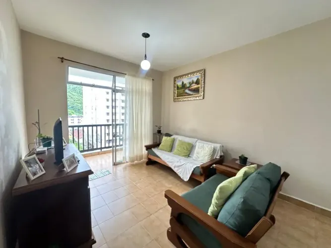 APARTAMENTO EM MONGAGUÁ - CENTRO