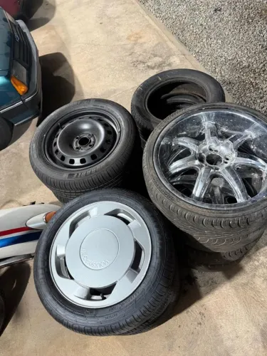 Vende-se jogos de rodas