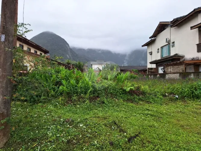 Terreno à venda em Morada da praia - SP
