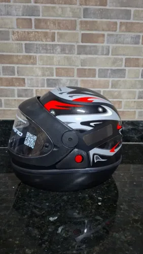 Capacete San Marino Tauros 