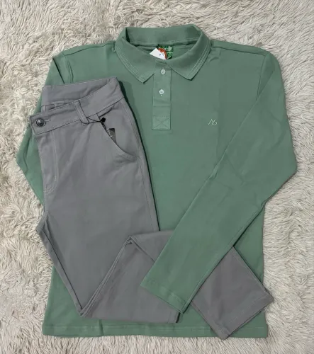 Kit Camisa Polo e Calça Sarja