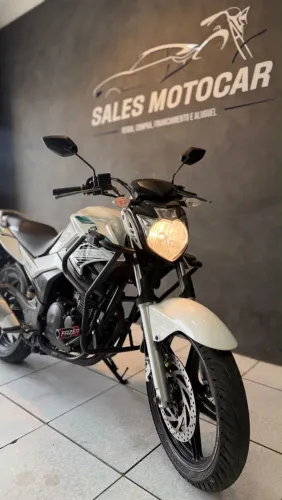 Yamaha Fazer 250 EDIÇÃO LIMITADA 2016