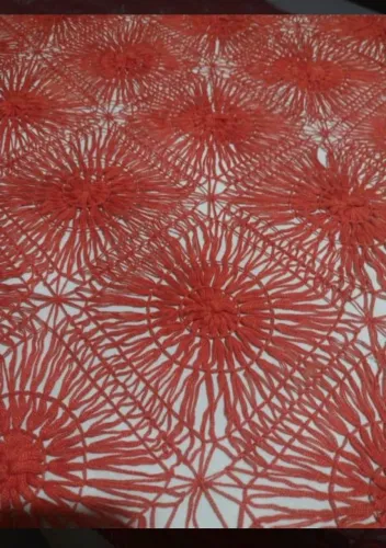 Colcha cobre leito solteiro de crochê vermelha
