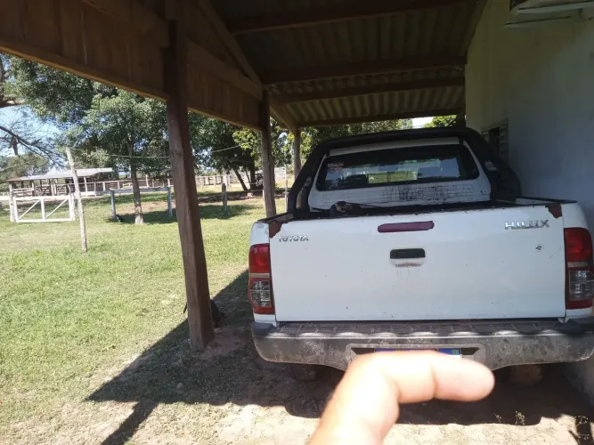 Toyota Hilux CD D4-d 4X4 2.5 16V 102cv TB Dies. 2009