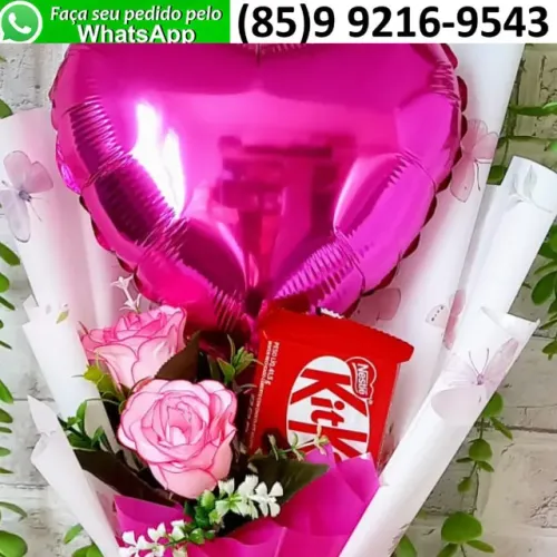 Presente Lembrancinha Dia Internacional da Mulher Esposa Namorada Balão Rosas Chocolate