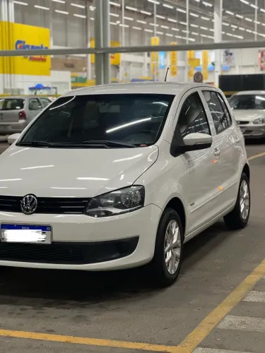 Volkswagen Fox 1.0 MI Total Flex 8V 5P 2012