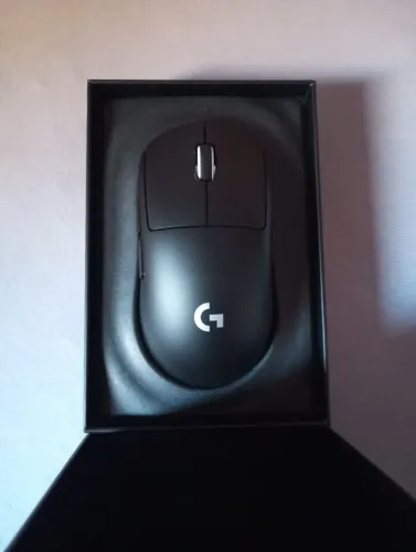 Logitech G Pro X Superlight 2 - NOVO