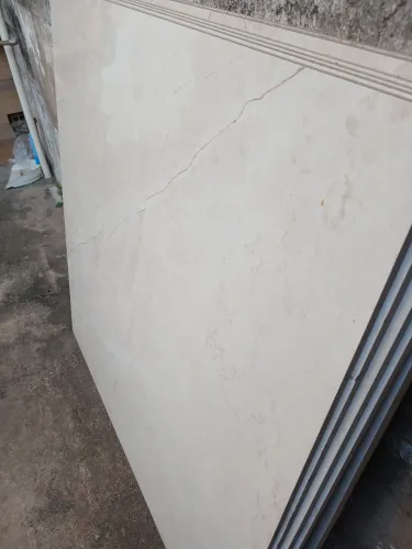 PORCELANATO