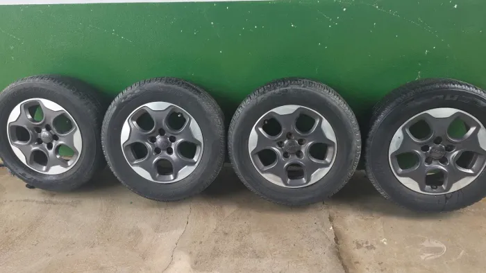 Jogo de rodas aro 16 com pneu bom