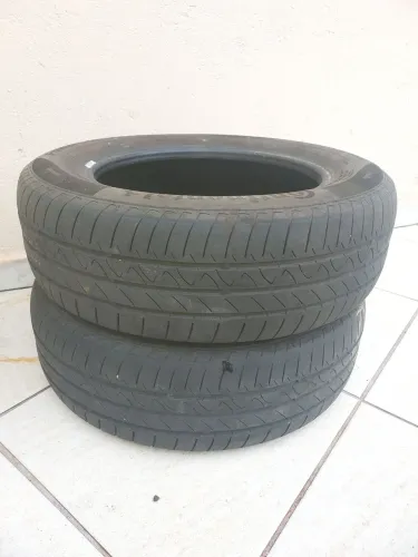 2 Pneus Usados 185/65 R15 88H - ótima oportunidade