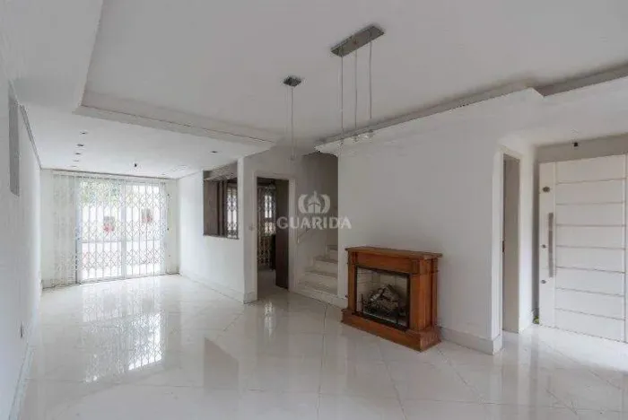 Casa em Condomínio para aluguel, 3 quartos, 1 suíte, 2 vagas, Tristeza - Porto Alegre/RS
