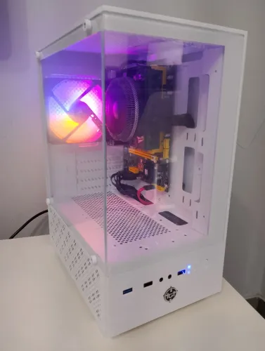 PC Computador AMD A6-7480 8 GB RAM SSD 250GB