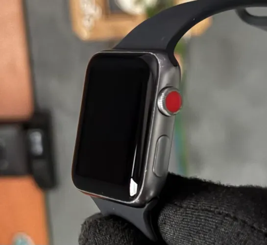 Apple Watch Series 3 42mm Preto