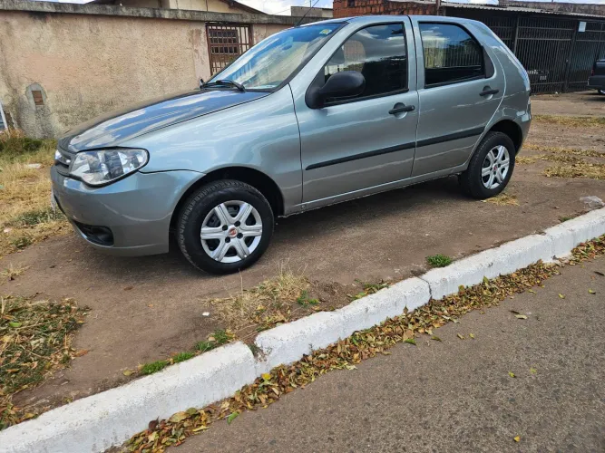 Fiat Palio Celebration 1.0 Fire Flex 8V 4P 2012
