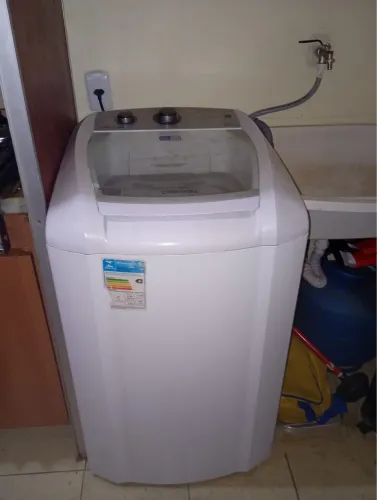 Máquina de lavar 12 kg colormaq pouco usada