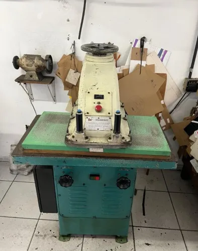 Balancim hidráulico Aço Real BHC 18