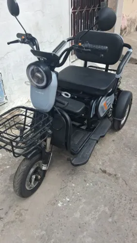 Triciclo elétrico 1000w