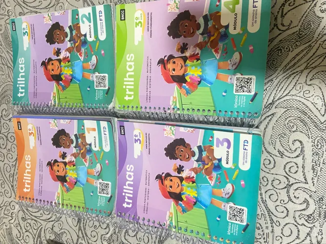 Sistema Trilhas 3 ano FTD