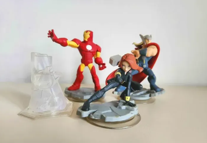 Disney Infinity Vingadores Thor, Homem de Ferro e Viúva Negra