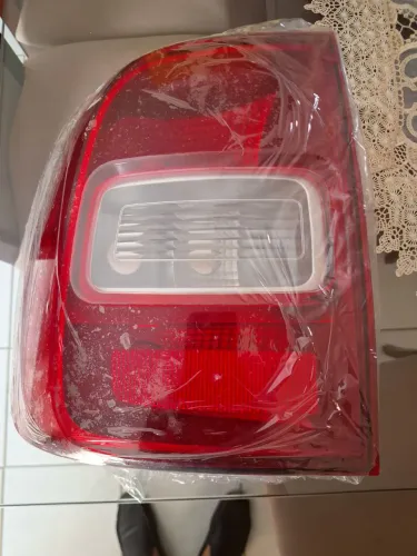 Lanterna Traseira Saveiro LE 
