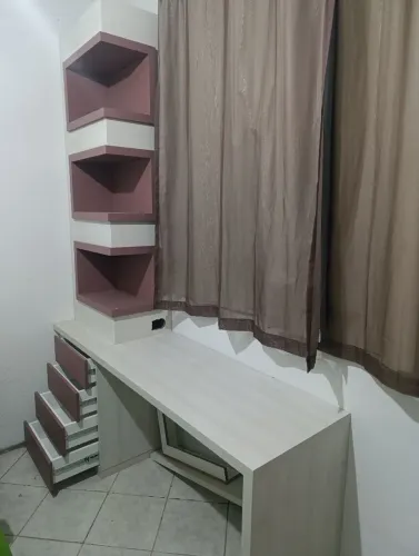 Móvel bancada com gaveteiro 