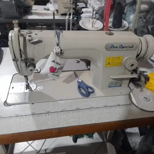maquina de costura reta