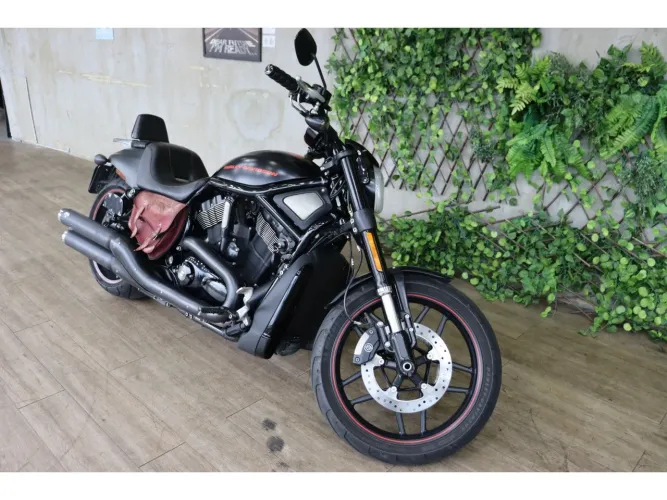 Harley-davidson V-rod 10th anniversary edition vrscdx 2015