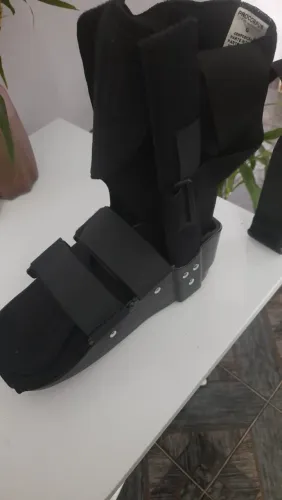 Bota Imobilizadora TakeCare Curta G 41-46 Nova - Bilateral - ANVISA