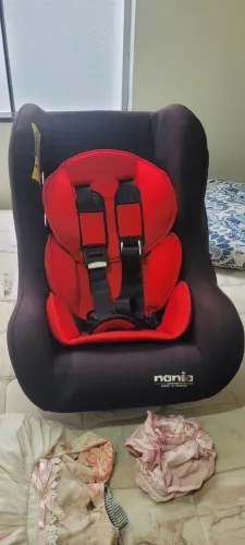 Bebê conforto Nania vermelho