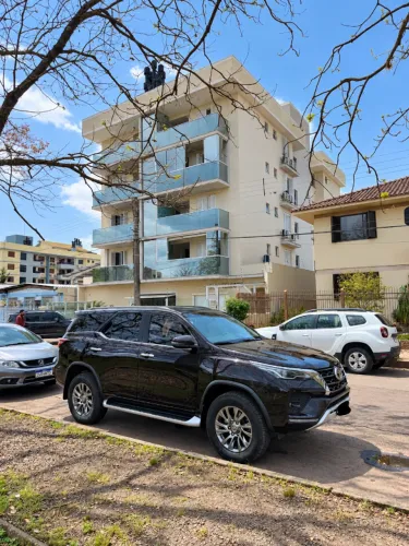 Toyota Hilux SW4 SRX 4X4 2.8 TDI 16V Dies. Aut. 2021