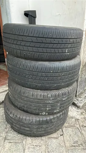4 Pneus Goodyear EFFICIENT GRIP 205/55R16