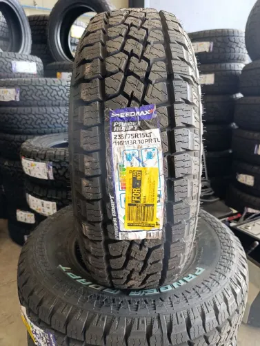 Pneu speedmax pangea A/T 235/75R15