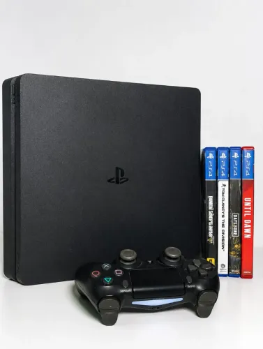 Ps4 slim 500tb + 4 jogos