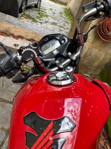Vendo ou troco - CG 125 Fan completa com partida 