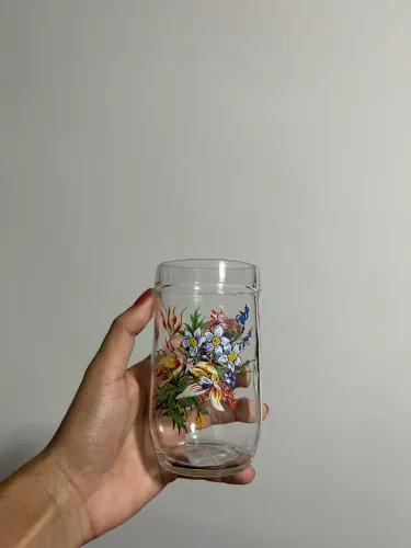 Conjunto com 4 Copos de Vidro Novos na Caixa